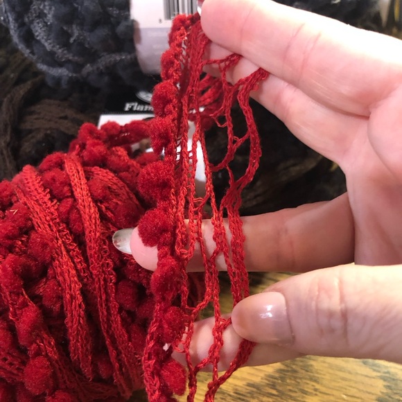 FINAL SALE- LEAVING CLOSET-NO FURTHER DISCOUNTS - Picture 6 of 6